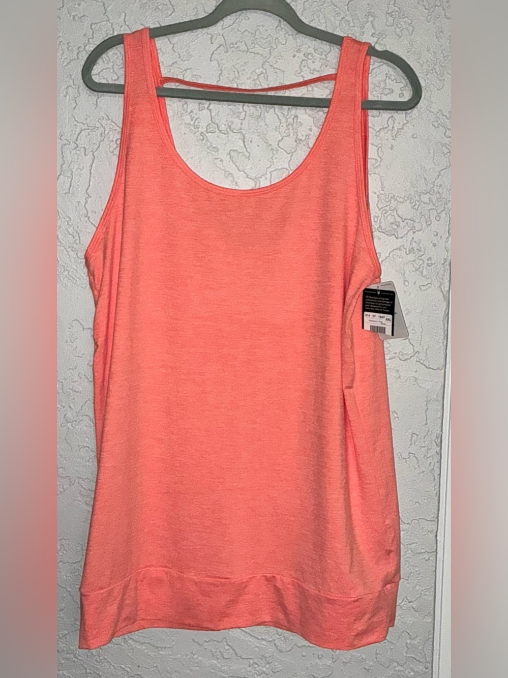 Champion Coral Scoop Neck Tank Top (NWT)
